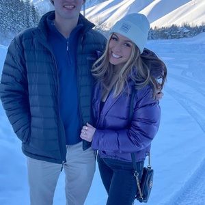 NWOT Aritzia Super Puff